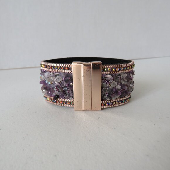 Natural Amethyst Chips Rhinestones Suede Leather Magnetic Clasp Bracelet - Picture 5 of 15